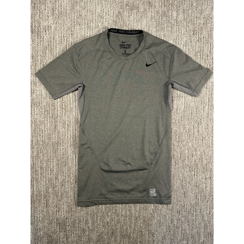 Nike product pair